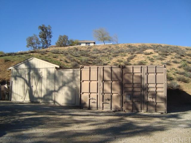 9210 Yucca Hills Road, Agua Dulce, CA 91390