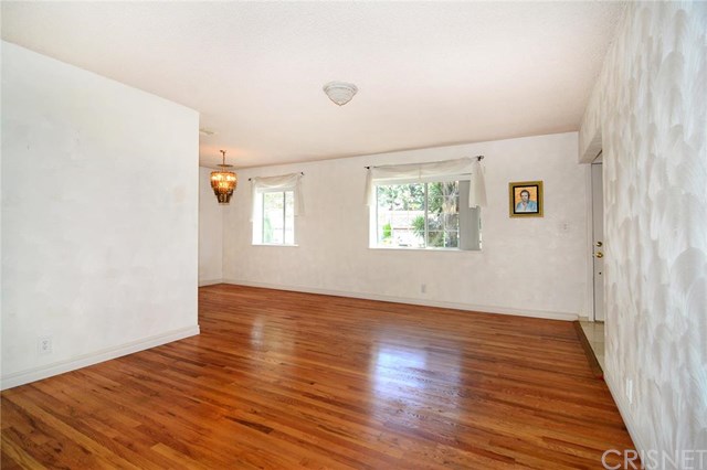 6213 Costello Avenue, Valley Glen, CA 91401