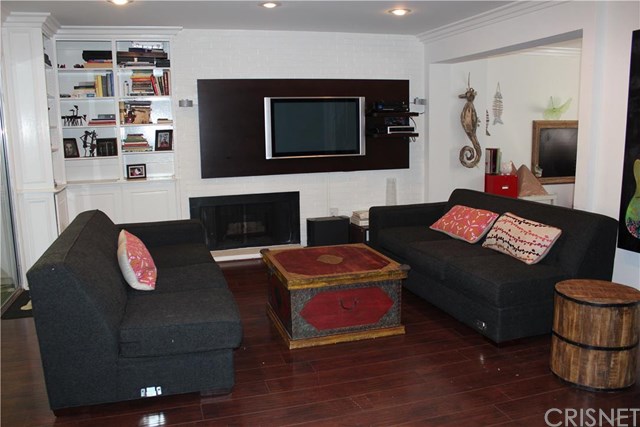 5337 Coldwater Canyon Avenue, Sherman Oaks, CA 91401