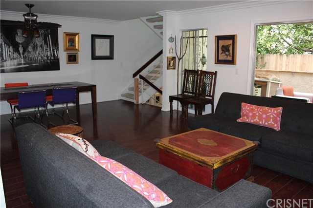 5337 Coldwater Canyon Avenue, Sherman Oaks, CA 91401