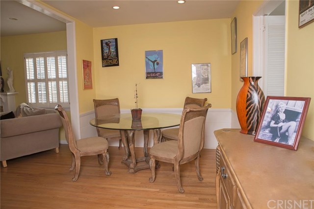 5702 Murietta Avenue, Valley Glen, CA 91401