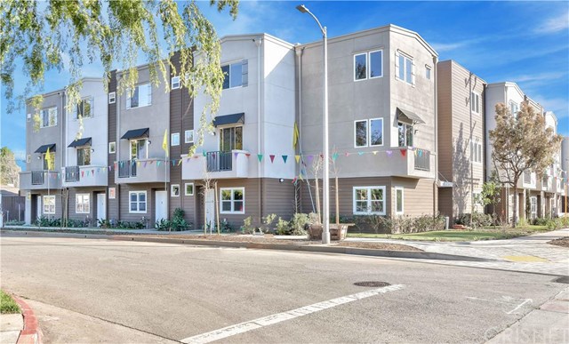 5662 Hazeltine Avenue, Van Nuys, CA 91401