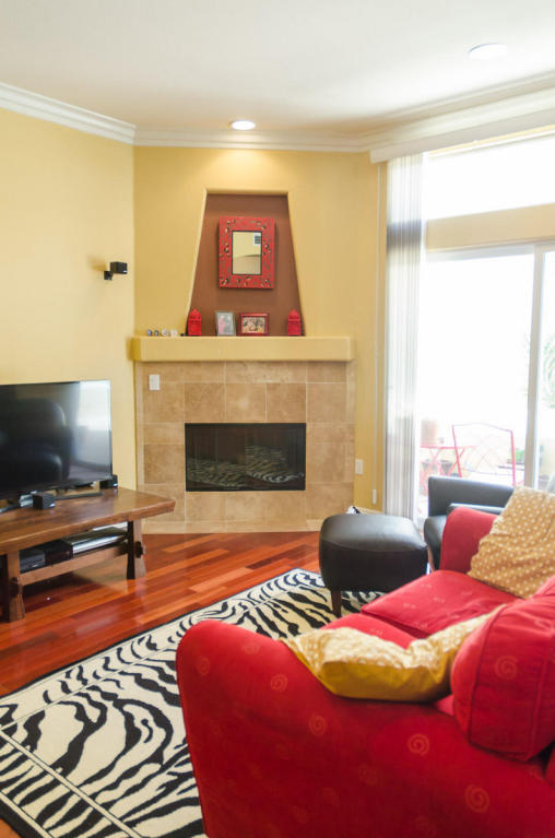 13912 Oxnard Street, Van Nuys, CA 91401