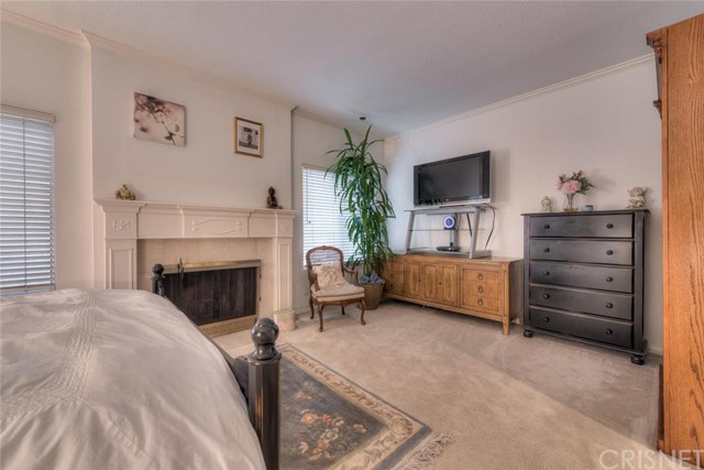 4415 Saugus Avenue, Sherman Oaks, CA 91403