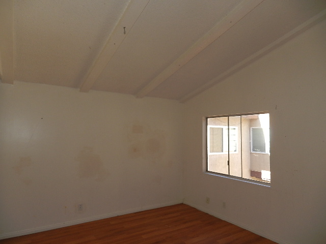 7300 K17 Lennox AveVan Nuys, CA, 91405Los Angeles County