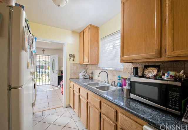 15145 Cohasset Street, Van Nuys, CA 91405