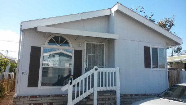 Sierra Springs Village 7560 Woodman Place #102Van Nuys, CA 91405