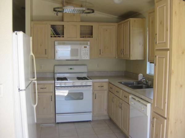 Valencia Trailer Grove 7800 Balboa BlvdVan Nuys, CA 91406