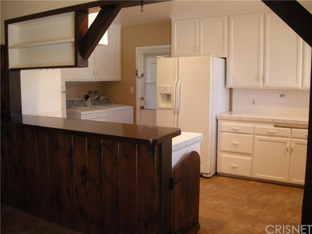7031 Aldea Avenue, Lake Balboa, CA 91406