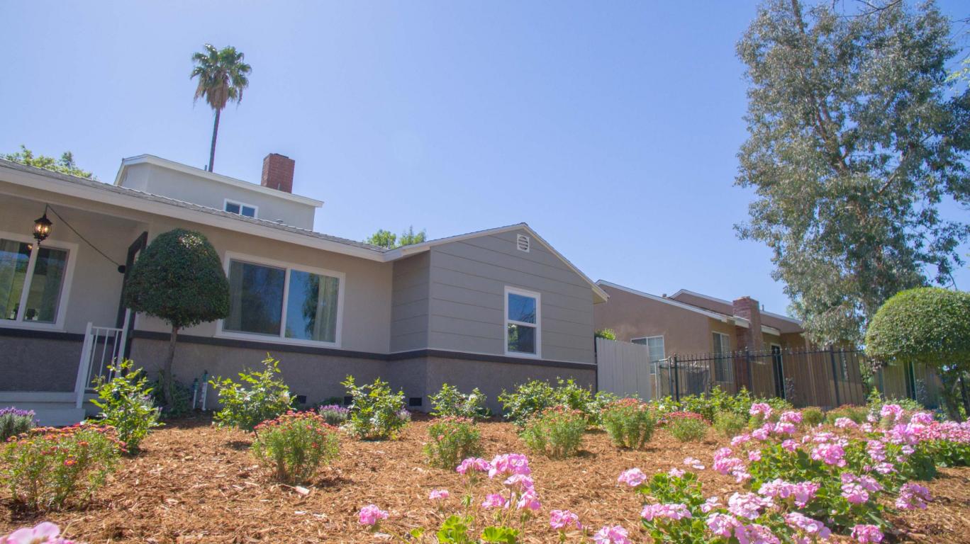 16122 Haynes Street, Van Nuys, CA 91406