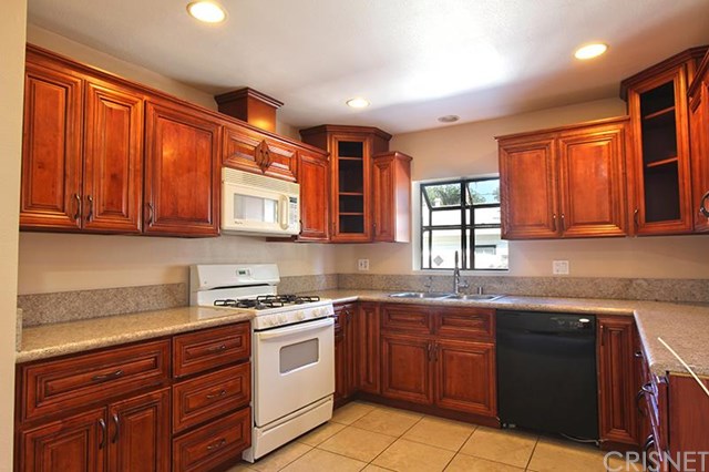 15807 Leadwell Street, Van Nuys, CA 91406