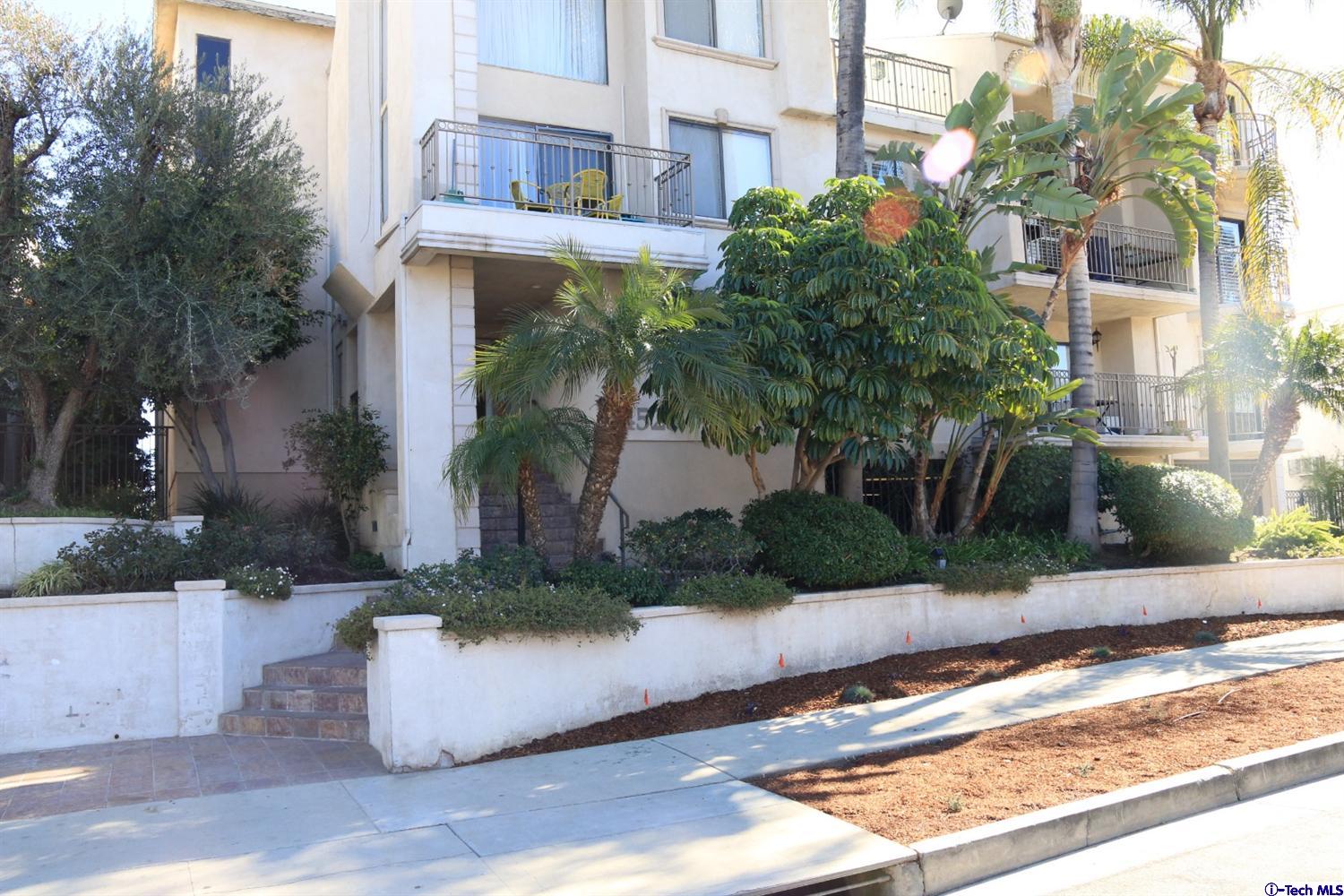 4528 Colbath Avenue, Sherman Oaks, CA 91423