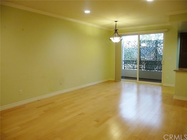 556 East Palm Avenue, Burbank, CA 91501