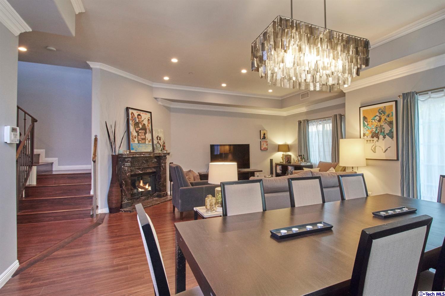 125 South Virginia Avenue, Burbank, CA 91506