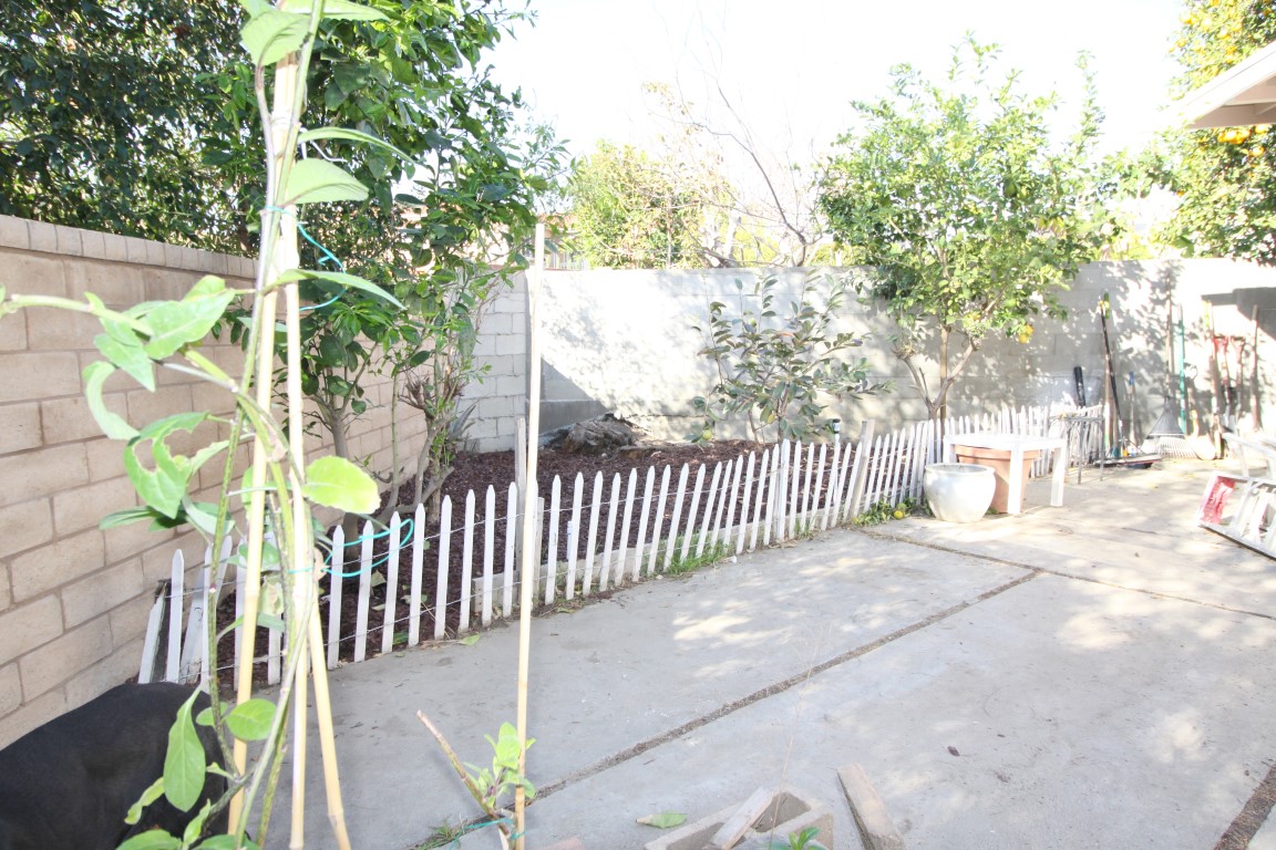 7615 VAN NOORD, North Hollywood, United States 91605