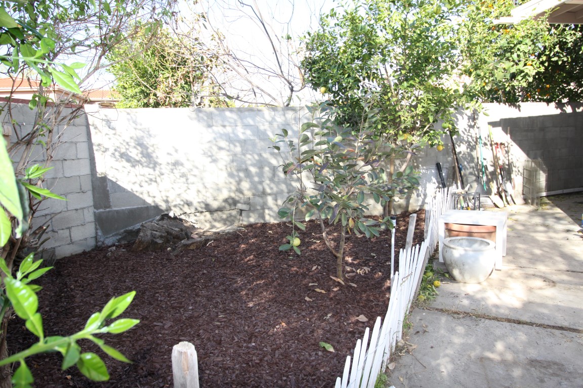 7615 VAN NOORD, North Hollywood, United States 91605