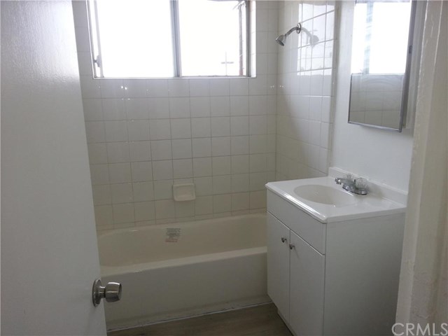 7132 Ethel Avenue, North Hollywood, CA 91605