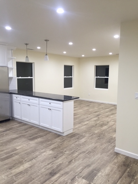 6735 Saint Clair Ave., North Hollywood, United States 91606