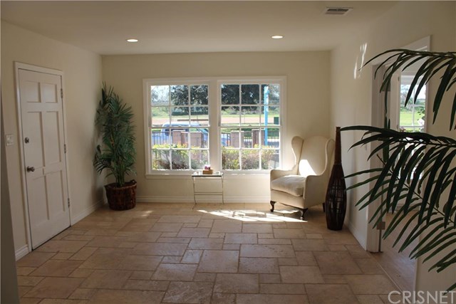 6550 Saint Clair Avenue, North Hollywood, CA 91606