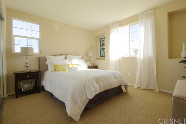 11159 Laughlin Lane, North Hollywood, CA 91606