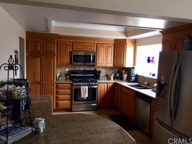 8225 Alta Loma Drive, Rancho Cucamonga, CA 91701