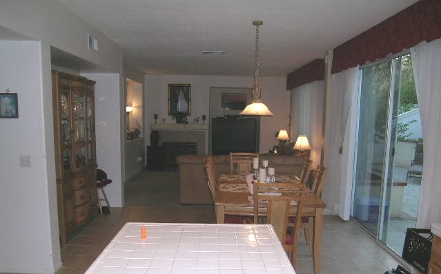 955 W Paramount St, Azusa, United States 91702