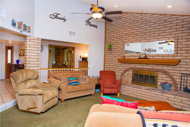 1724 Ranch Road, Azusa, CA 91702