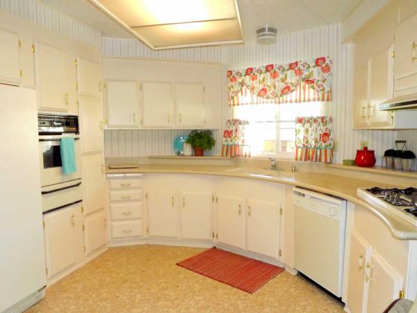 Lake Los Serranos Club15111 PIPELINE AVENUE #71Chino Hills, CA 91709