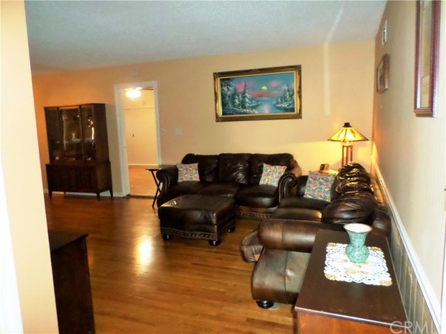 1531 Finecroft Drive, Claremont, CA 91711