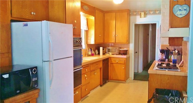 1467 North Mountain Avenue, Claremont, CA 91711