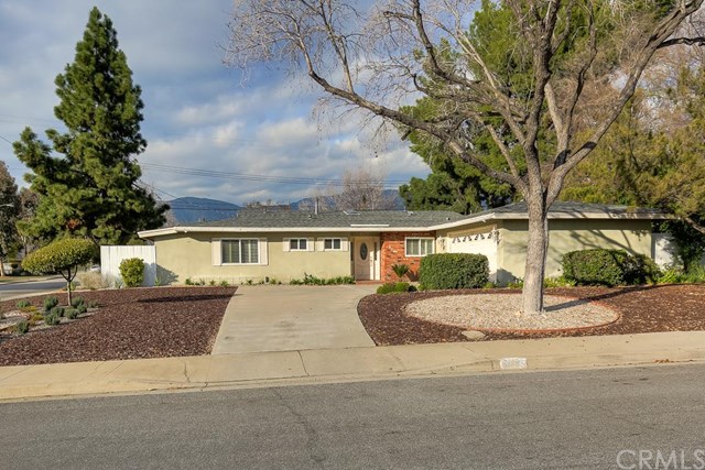 1131 Hillsdale Drive, Claremont, CA 91711