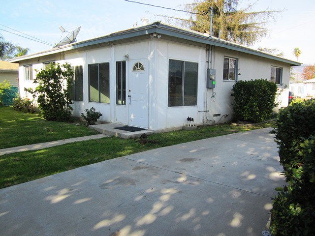 560 W Groverdale StCovina, CA, 91722Los Angeles County