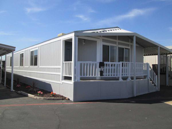 Starlite Mobile Estates 1045 N. Azusa Ave #134Covina, CA 91722