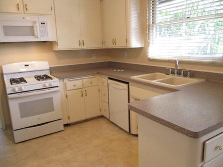729 W Palm Dr, Covina, United States 91722