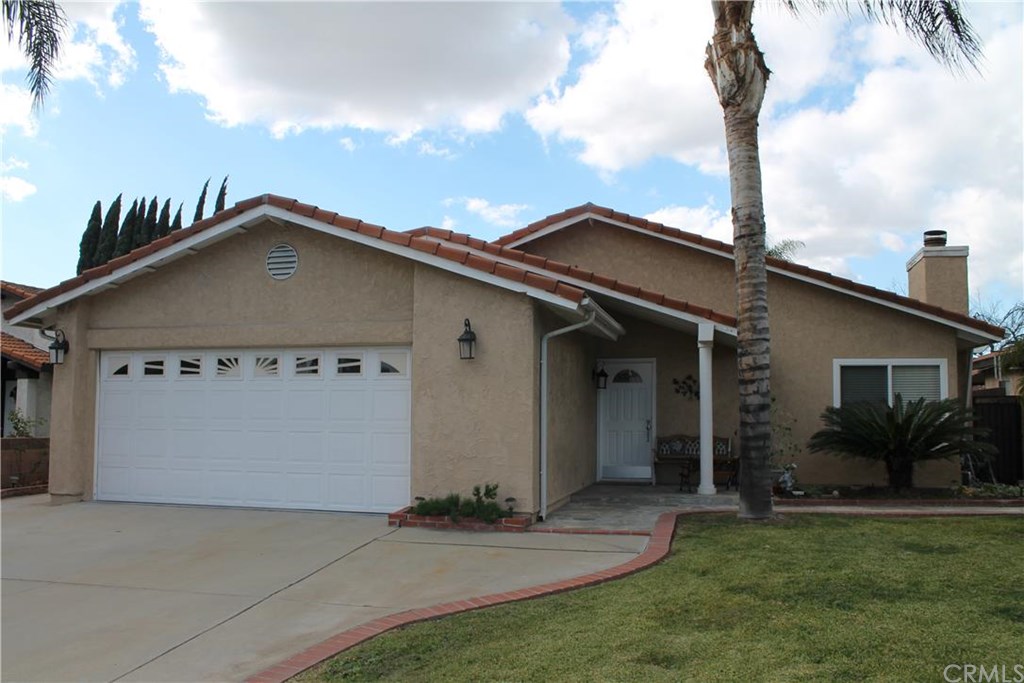 653 S Edenfield Ave, Covina, United States 91723