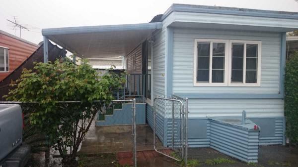 2636 Lexington Ave.