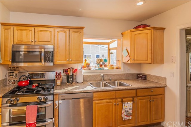 1330 South Bender Avenue, Glendora, CA 91740