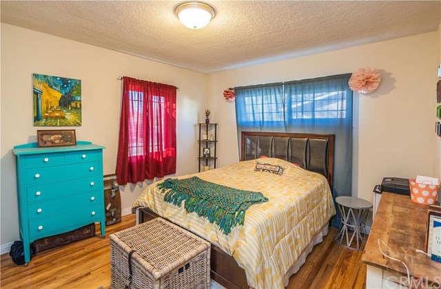 1330 South Bender Avenue, Glendora, CA 91740
