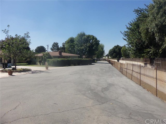 706 West Carroll Avenue, Glendora, CA 91741