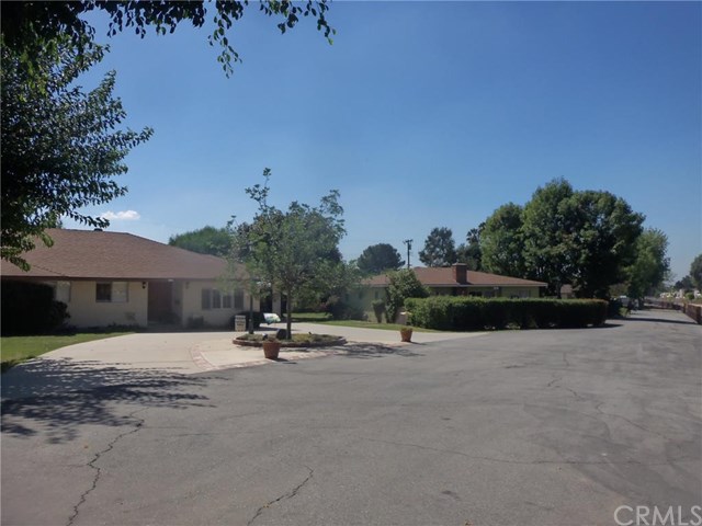 706 West Carroll Avenue, Glendora, CA 91741