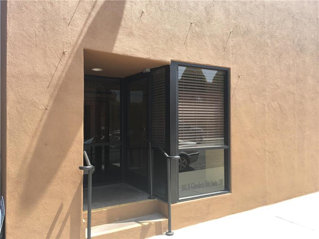 201 N Glendora Avenue, Glendora, CA 91741