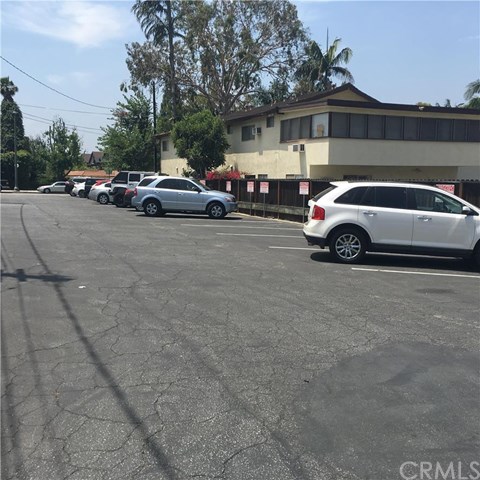 201 N Glendora Avenue, Glendora, CA 91741