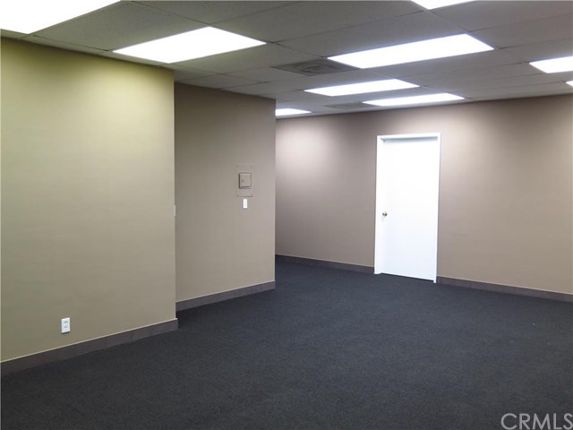 541 S Glendora Avenue, Glendora, CA 91741