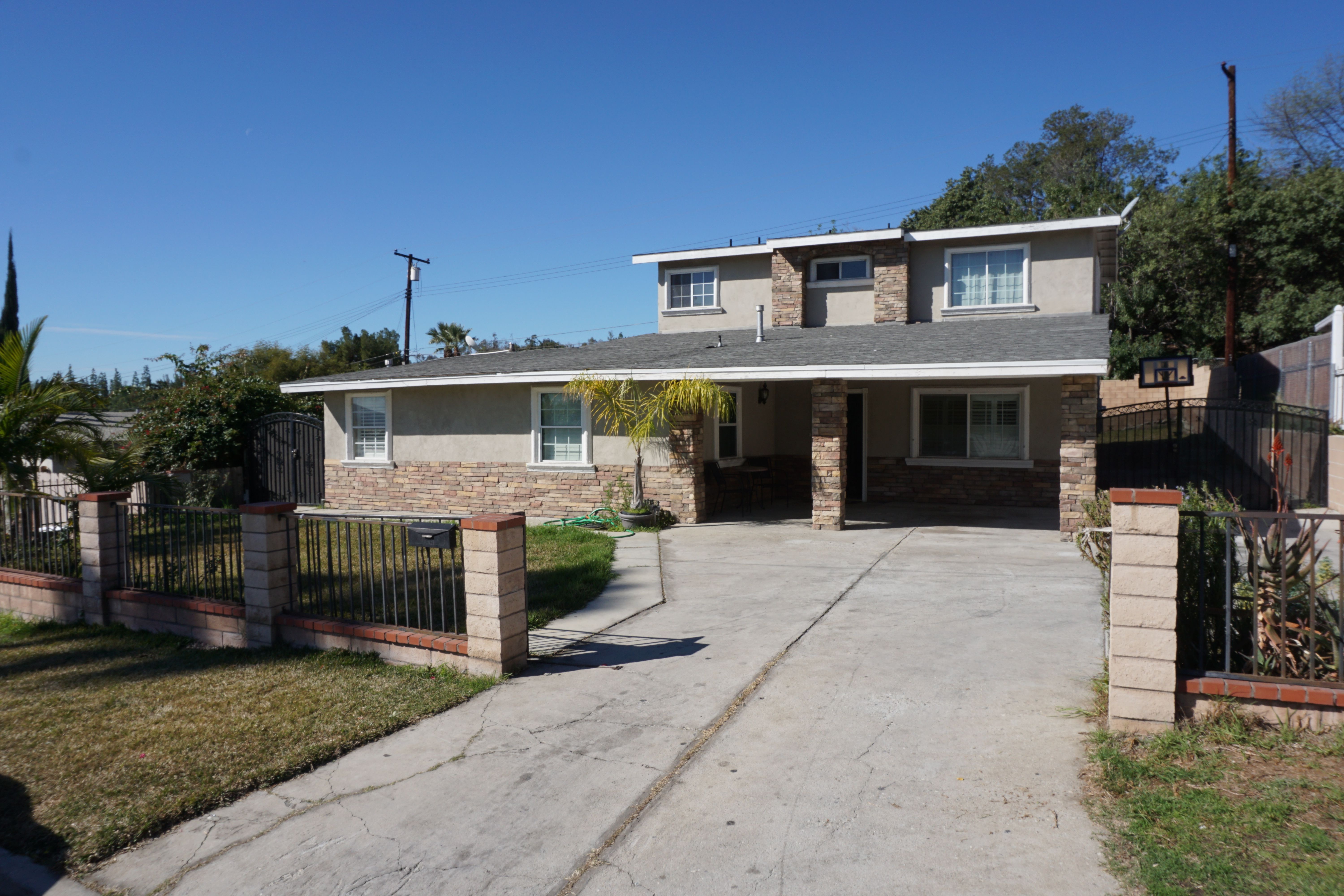 245 Zenith Ave, La Puente, United States 91744