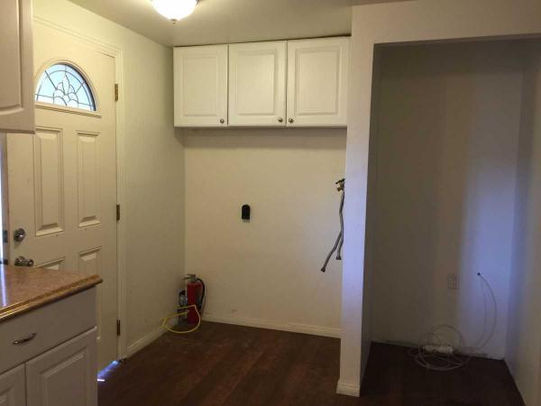 Rancho La Seda Mobile Home Community 650 S.La SedaLa Puente, CA 91744