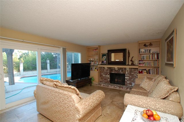 1886Calle La Paz, Rowland Heights, United States 91748