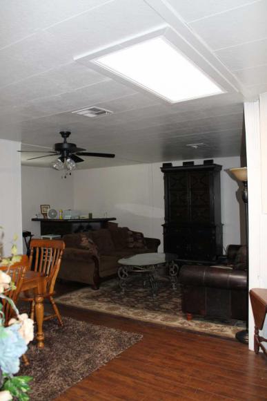 Twin Oaks Mobile Home Park3800 Bradford St. #22La Verne, CA 91750