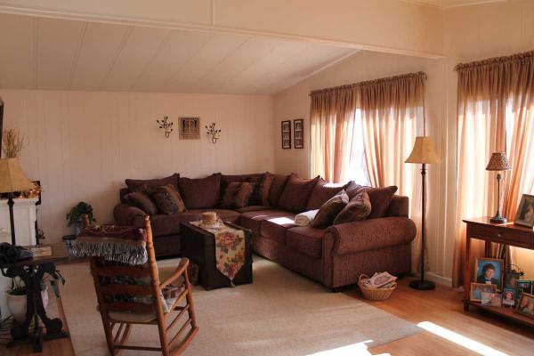 Twin Oaks Mobile Home Park3800 Bradford St # 269La Verne, CA 91750