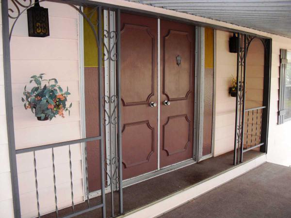 Twin Oaks Mobile Home Park3800 Bradford #297La Verne, CA 91750
