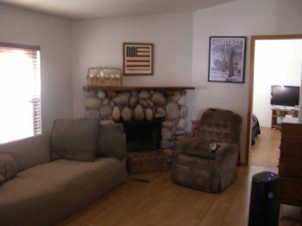 Kings Way Gardens MHE 2755 Arrow Hwy #164La Verne, CA 91750